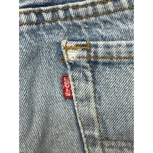 EB Denim Women's Reconstructed Vintage Levi's Denim Shorts - Size 24 - Picture 4 of 6